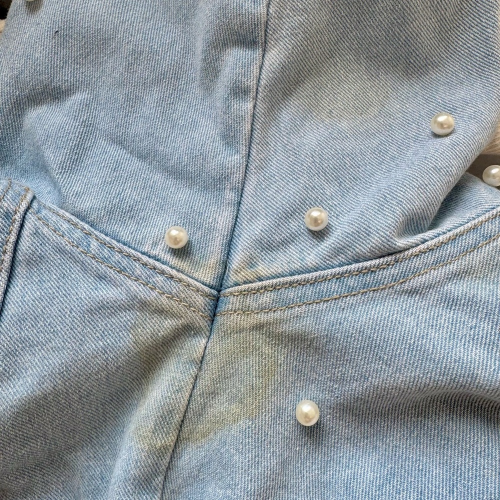 Fashion Nova Light Blue Denim Jacket - Picture 5 of 5
